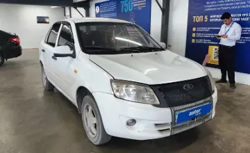 LADA (ВАЗ) Granta 2012 года за 1 600 000 тг. в Астана фото 2