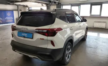 Kia Seltos 2021 года за 9 500 000 тг. в Астана фото 3