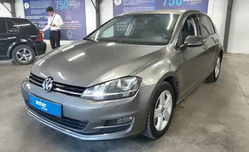 Volkswagen Golf 2014 года за 5 000 000 тг. в Астана фото 1