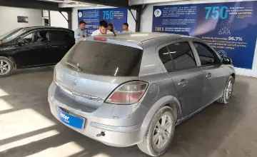 Opel Astra 2009 года за 1 500 000 тг. в Астана фото 3