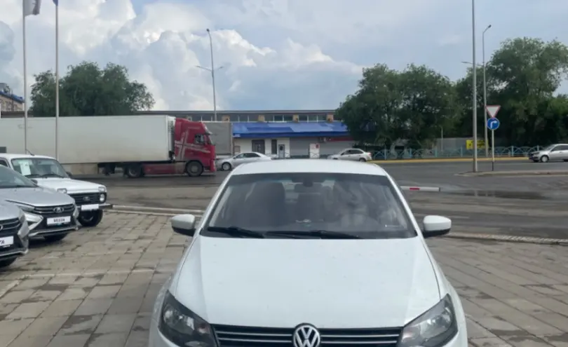 Volkswagen Polo 2014 года за 2 900 000 тг. в Уральск фото 2