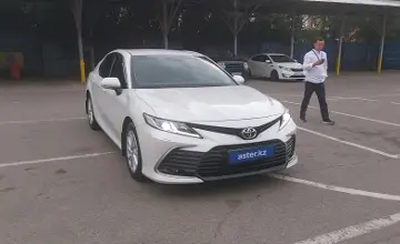 Toyota Camry 2021 года за 14 000 000 тг. в Алматы фото 2