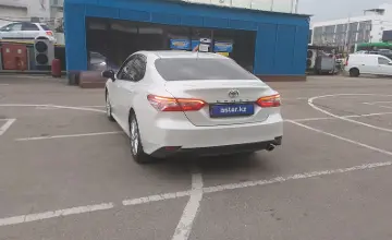 Toyota Camry 2021 года за 14 000 000 тг. в Алматы фото 4
