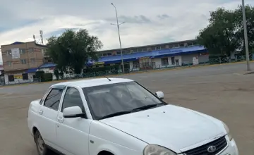 LADA (ВАЗ) Priora 2012 года за 1 500 000 тг. в Уральск фото 3