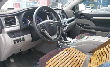 Toyota Highlander 2018 года за 13 000 000 тг. в Шымкент фото 5