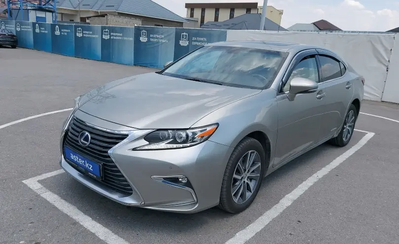 Lexus ES 2017 года за 13 000 000 тг. в Шымкент
