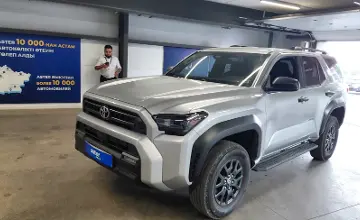 Toyota 4Runner 2025 года за 42 000 000 тг. в Астана фото 1