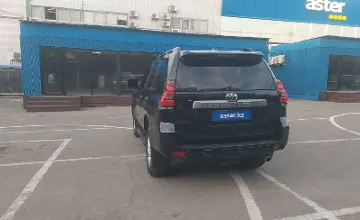 Toyota Land Cruiser Prado 2023 года за 24 850 000 тг. в Алматы фото 4