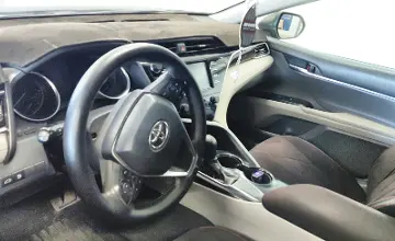 Toyota Camry 2017 года за 10 800 000 тг. в Астана фото 5