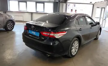 Toyota Camry 2017 года за 10 800 000 тг. в Астана фото 3