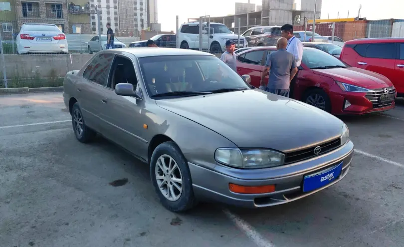 Toyota Camry 1993 года за 2 000 000 тг. в Астана фото 2