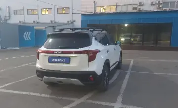 Kia Seltos 2023 года за 8 500 000 тг. в Алматы фото 3