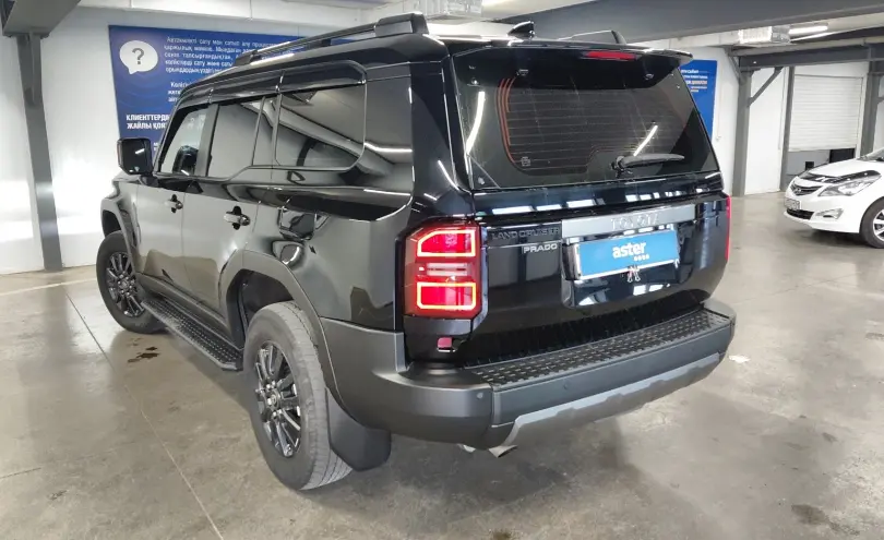 Toyota Land Cruiser Prado 2024 года за 33 000 000 тг. в Астана фото 4