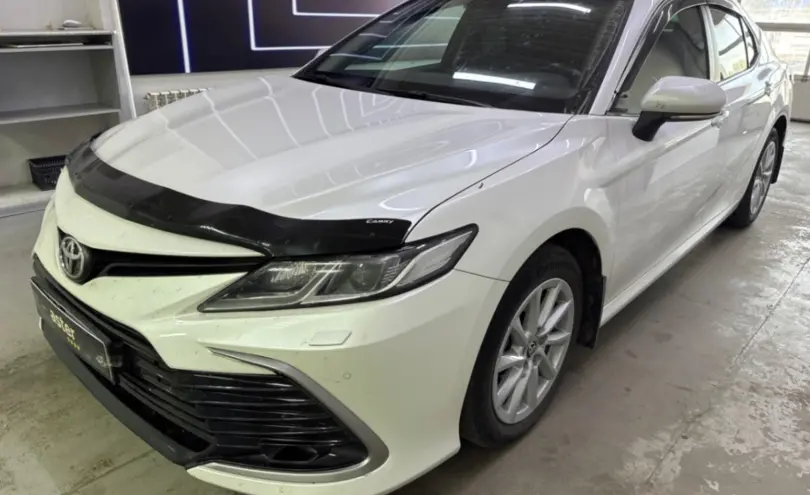 Toyota Camry 2021 года за 13 000 000 тг. в Павлодар