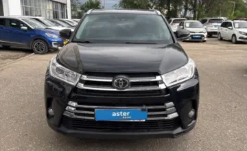 Toyota Highlander 2019 года за 15 000 000 тг. в Актобе фото 2