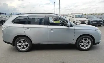 Mitsubishi Outlander 2013 года за 7 000 000 тг. в Алматы фото 4