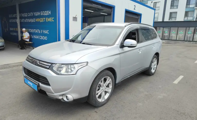 Mitsubishi Outlander 2013 года за 7 000 000 тг. в Алматы