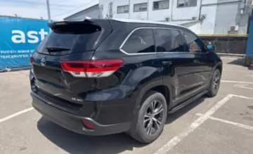 Toyota Highlander 2019 года за 16 500 000 тг. в Алматы фото 3