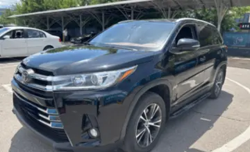 Toyota Highlander 2019 года за 16 500 000 тг. в Алматы фото 1
