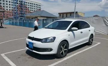 Volkswagen Polo 2015 года за 3 800 000 тг. в Шымкент фото 1