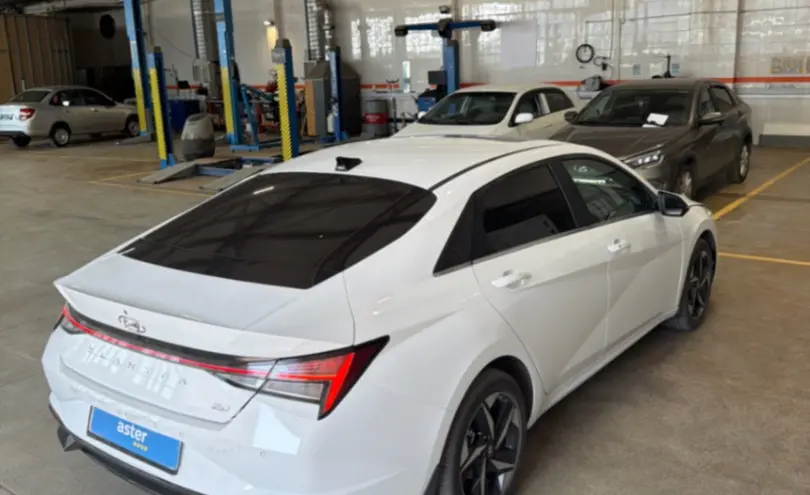 Hyundai Elantra 2023 года за 10 500 000 тг. в Караганда фото 5