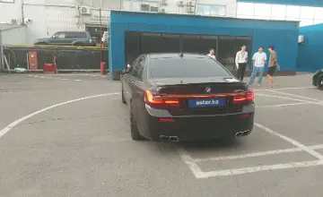 BMW 7 серии 2009 года за 7 500 000 тг. в Алматы фото 4