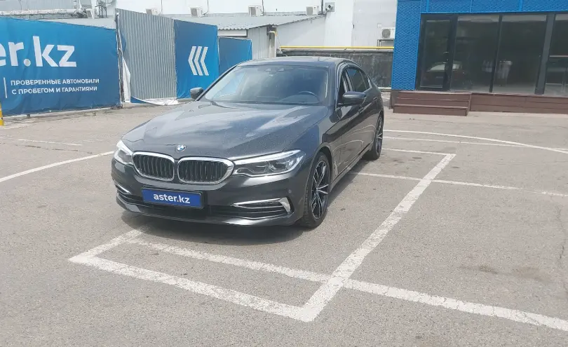 BMW 5 серии 2019 года за 18 300 000 тг. в Алматы