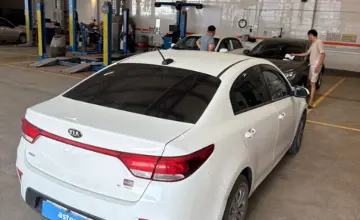 Kia Rio 2019 года за 6 500 000 тг. в Караганда