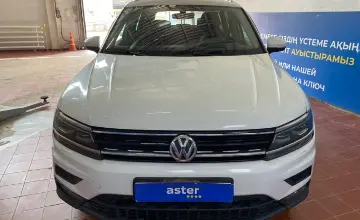 Volkswagen Tiguan 2017 года за 7 000 000 тг. в Астана фото 2
