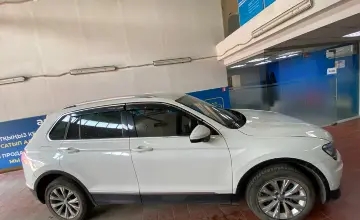 Volkswagen Tiguan 2017 года за 7 000 000 тг. в Астана фото 4