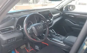 Toyota Highlander 2021 года за 23 500 000 тг. в Алматы фото 5