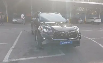 Toyota Highlander 2021 года за 23 500 000 тг. в Алматы фото 2