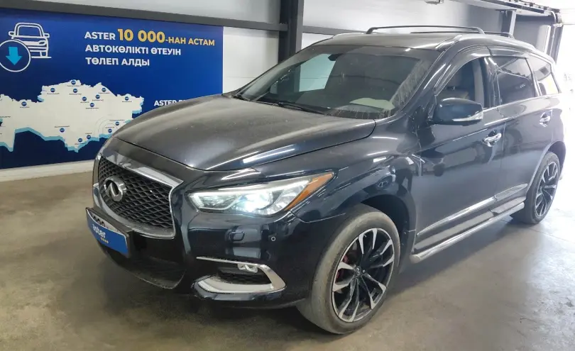 Infiniti QX60 2017 года за 9 000 000 тг. в Астана