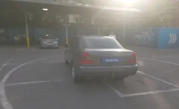 Mercedes-Benz C-Класс 1995 года за 1 500 000 тг. в Алматы фото 4