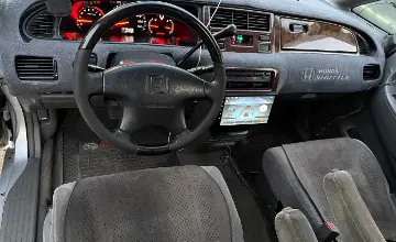 Honda Shuttle 2000 года за 2 500 000 тг. в Алматы