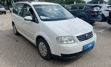 Volkswagen Touran 2006 года за 3 500 000 тг. в Актобе фото 3