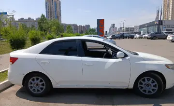 Kia Cerato 2010 года за 2 000 000 тг. в Астана фото 4