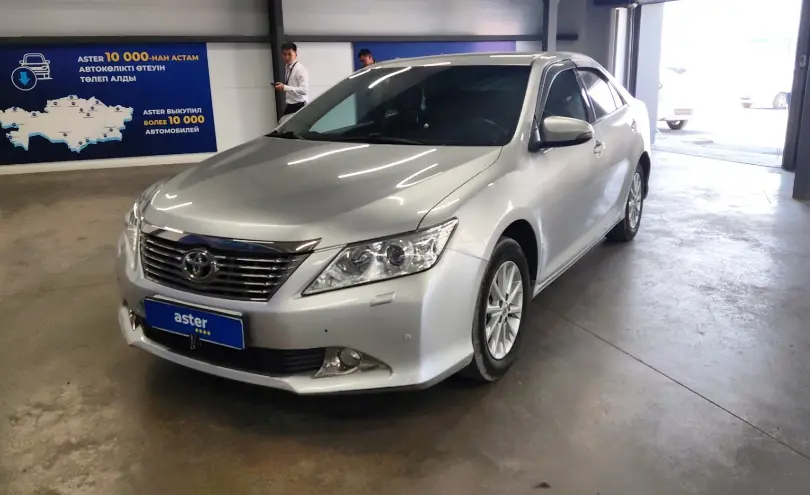 Toyota Camry 2013 года за 8 500 000 тг. в Астана