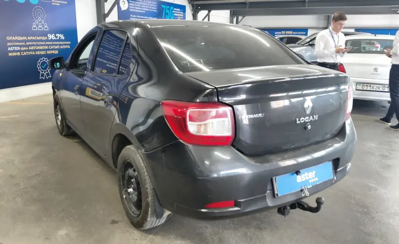 Renault Logan 2015 года за 2 500 000 тг. в Астана фото 4