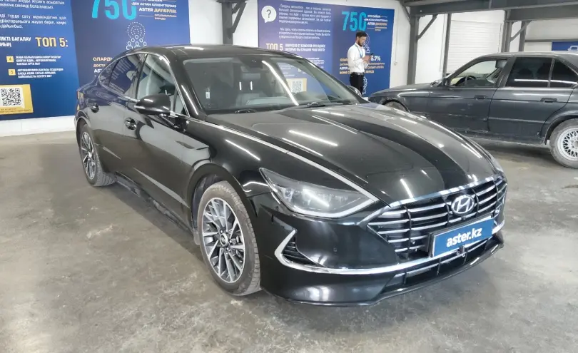 Hyundai Sonata 2022 года за 13 000 000 тг. в Астана фото 2