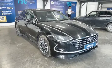 Hyundai Sonata 2022 года за 13 000 000 тг. в Астана фото 2