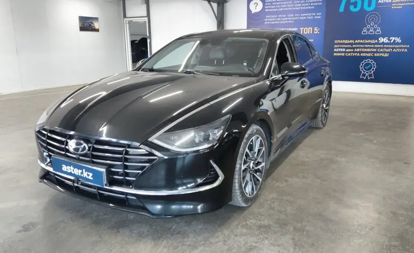 Hyundai Sonata 2022 года за 13 000 000 тг. в Астана