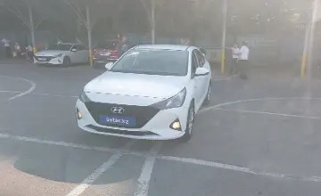 Hyundai Accent 2021 года за 5 900 000 тг. в Алматы фото 1