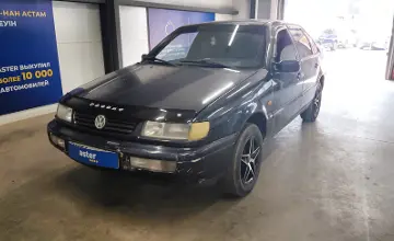 Volkswagen Passat 1994 года за 900 000 тг. в Астана фото 1