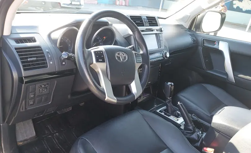 Toyota Land Cruiser Prado 2017 года за 21 000 000 тг. в Шымкент фото 5