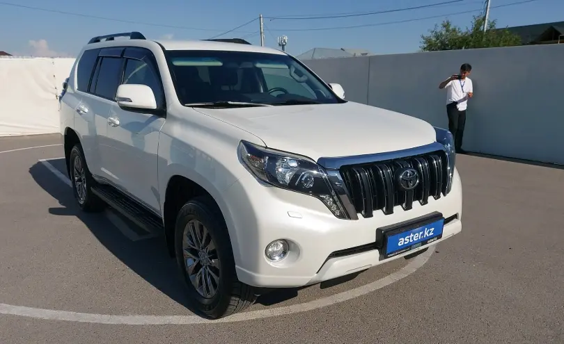 Toyota Land Cruiser Prado 2017 года за 21 000 000 тг. в Шымкент фото 2