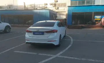 Hyundai Elantra 2017 года за 6 000 000 тг. в Алматы фото 3