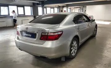 Lexus LS 2008 года за 7 000 000 тг. в Астана фото 3