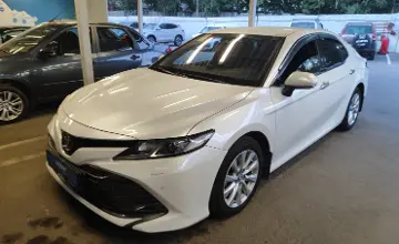 Toyota Camry 2019 года за 11 800 000 тг. в Алматы фото 1