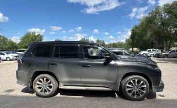 Lexus LX 2021 года за 48 000 000 тг. в Актобе фото 4